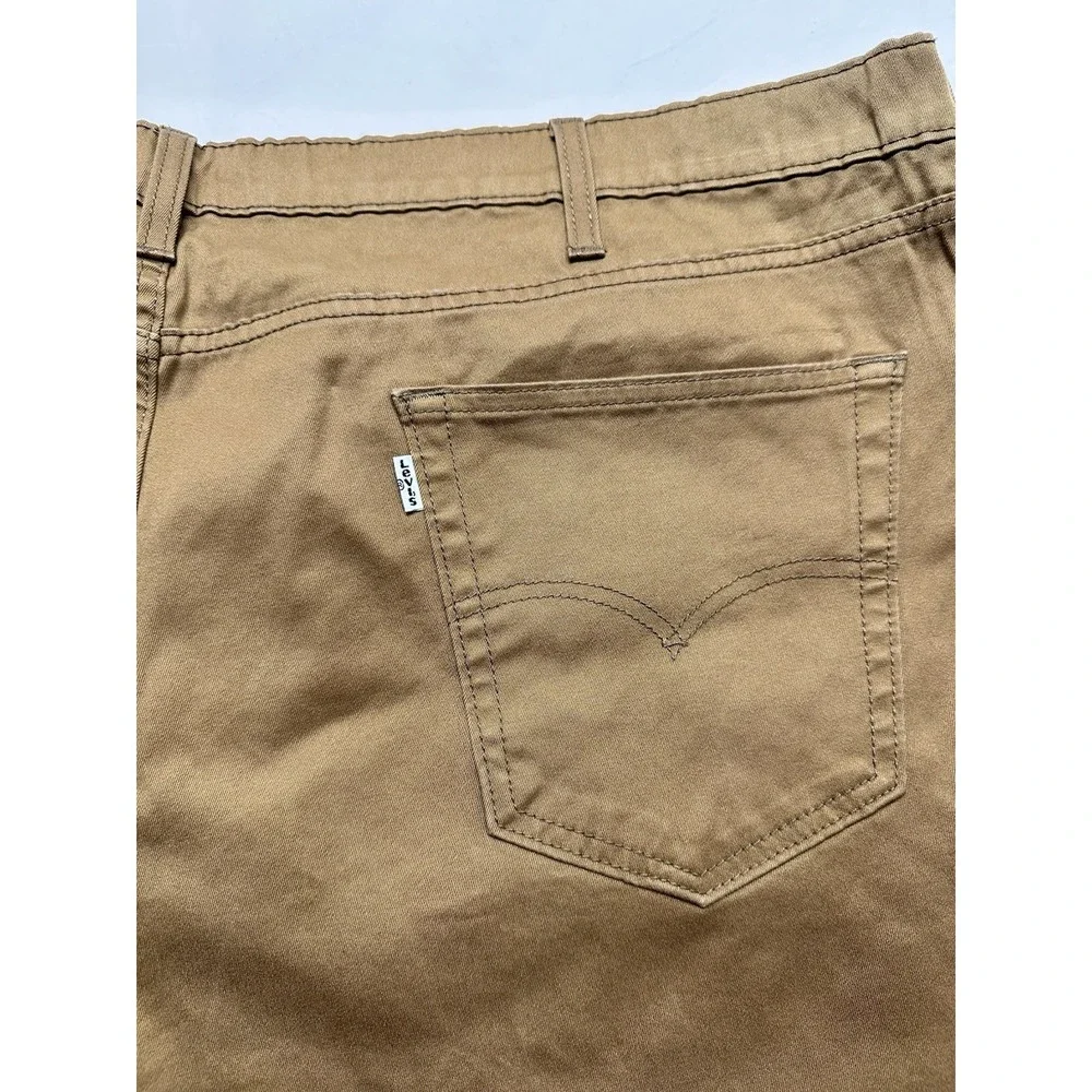 Levi's 541 Athletic Taper Pants Mens 50x32 Brown Khaki Chino Twill WaterLess